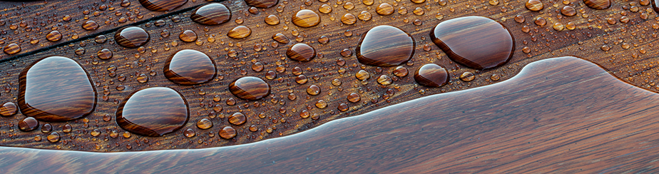 Condensation on wood