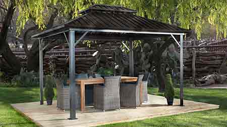 Attractive and Sturdy Solariums and Gazebos from SOJAG